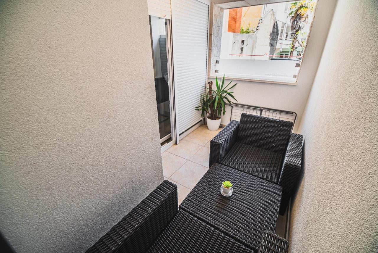 Downtown Park Apartments With Balcony Vodice Exteriör bild