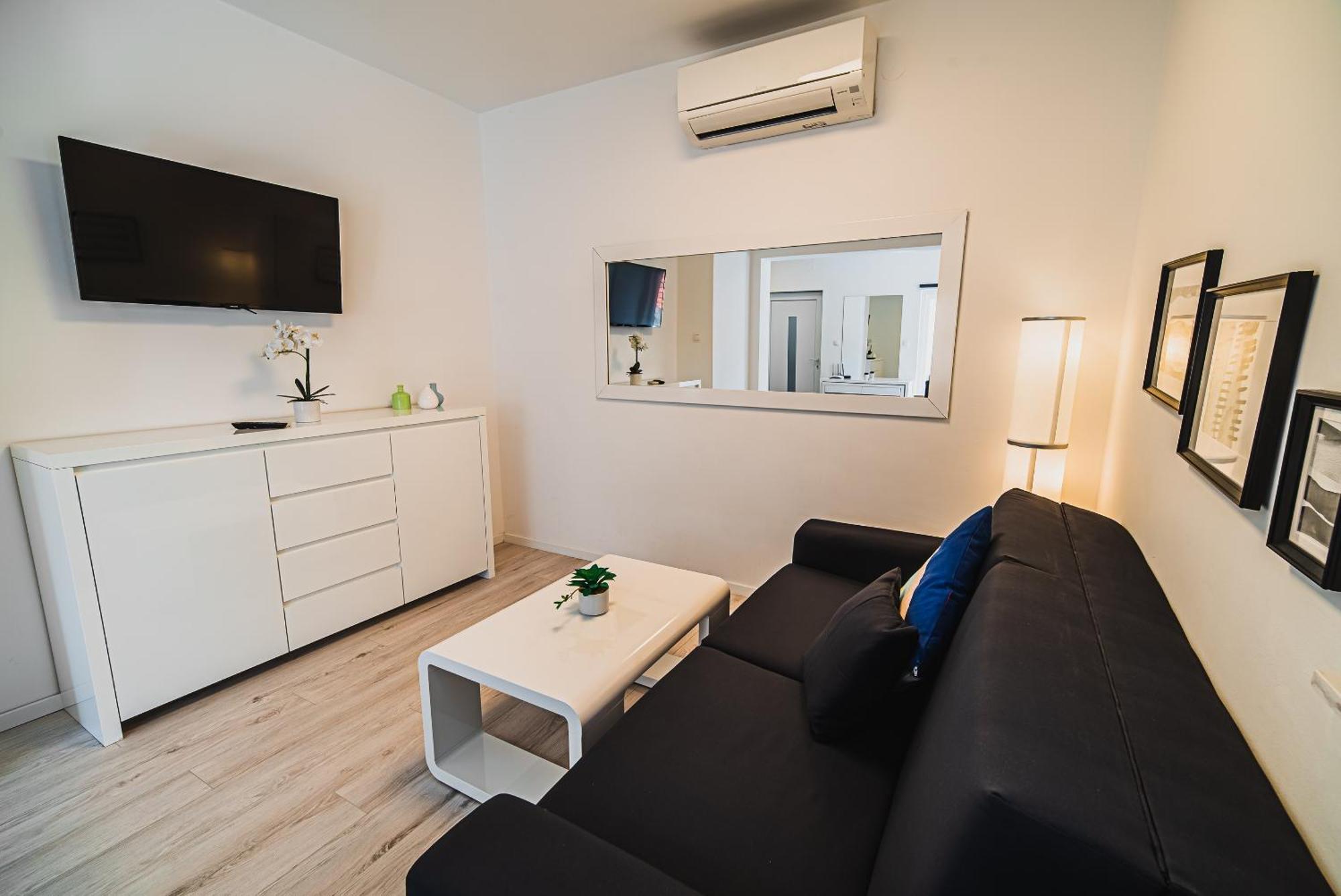 Downtown Park Apartments With Balcony Vodice Rum bild