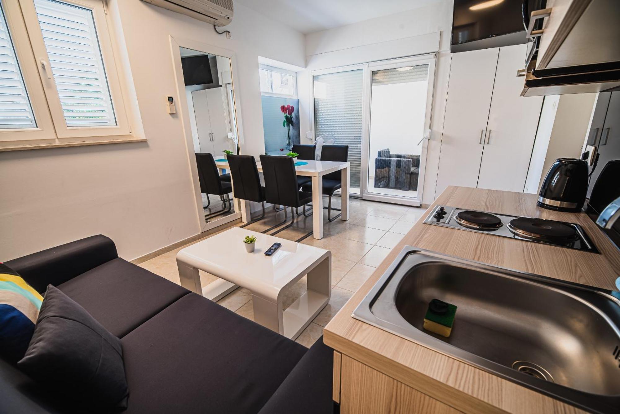 Downtown Park Apartments With Balcony Vodice Rum bild