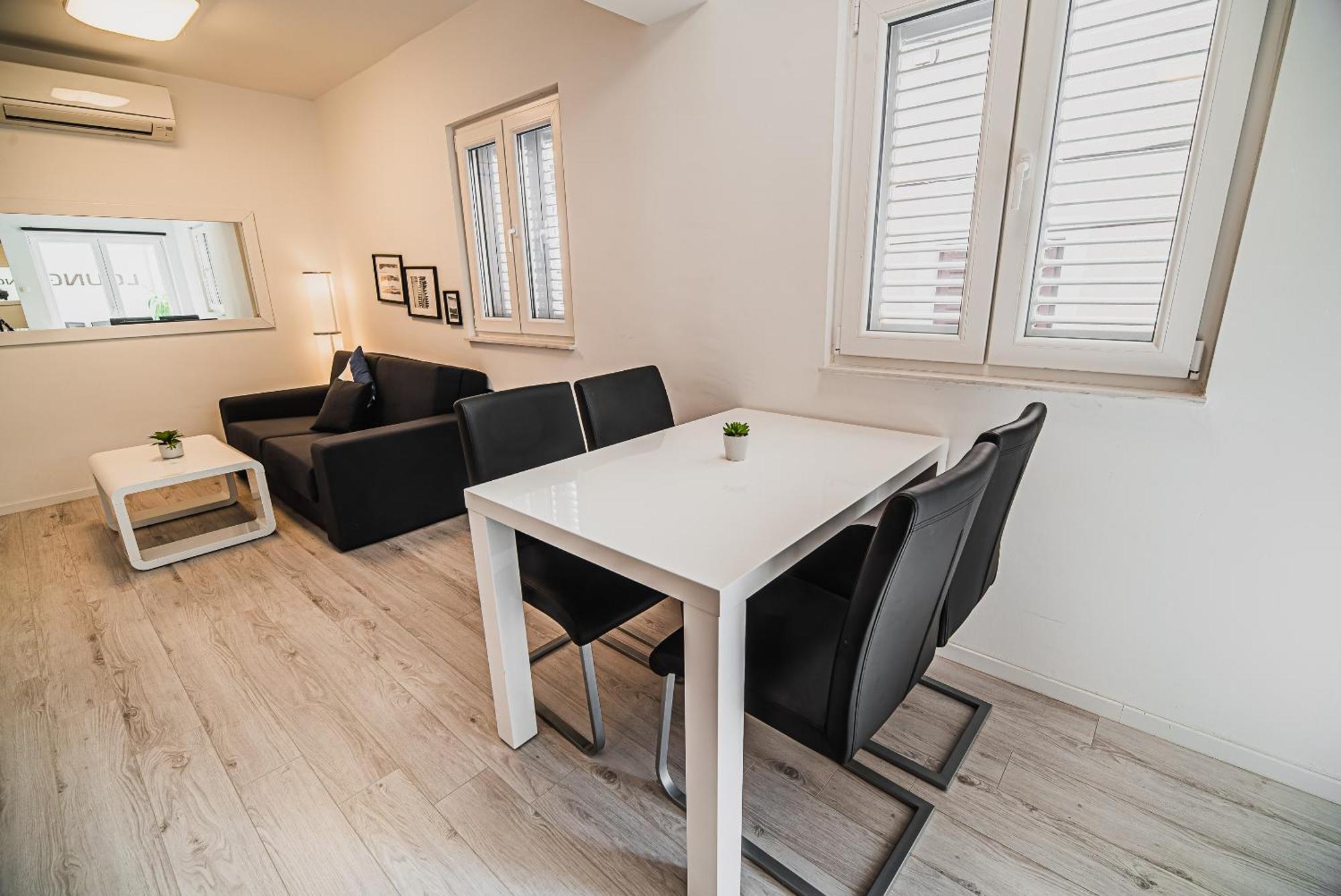 Downtown Park Apartments With Balcony Vodice Rum bild