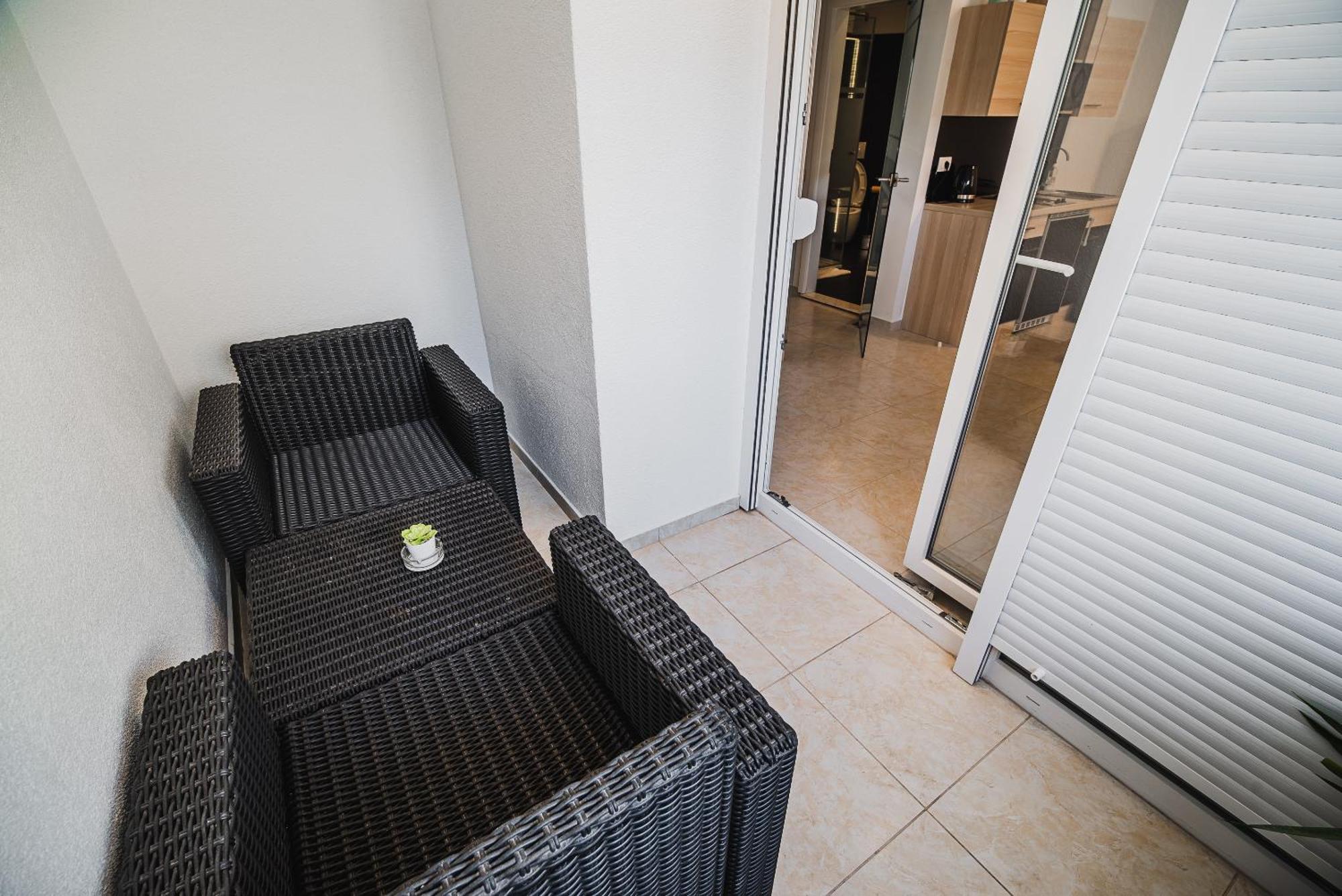 Downtown Park Apartments With Balcony Vodice Rum bild