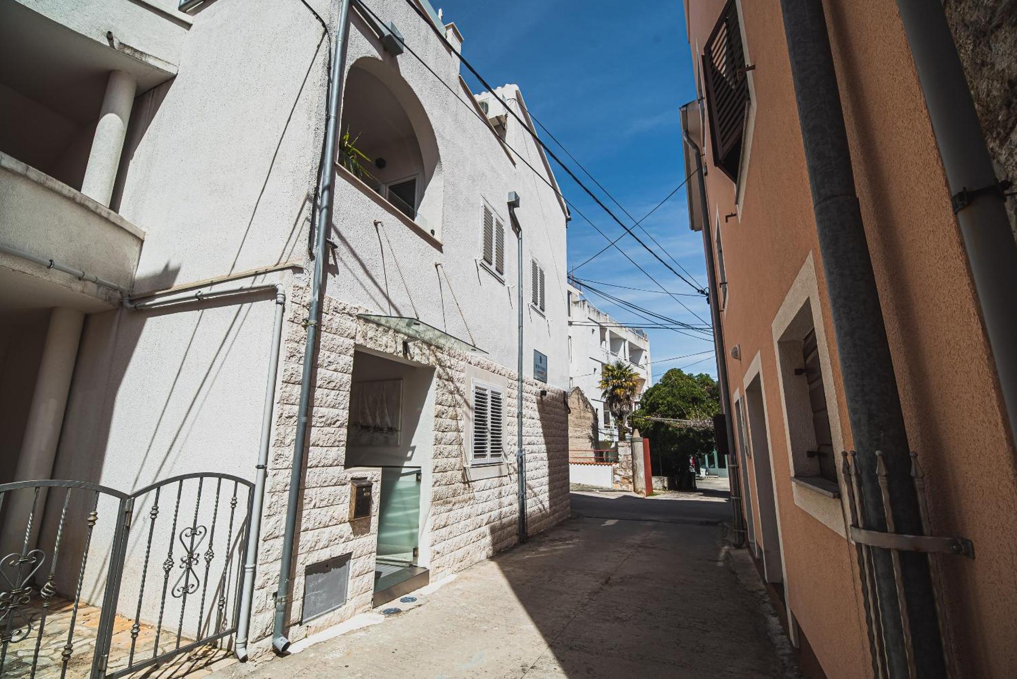 Downtown Park Apartments With Balcony Vodice Rum bild
