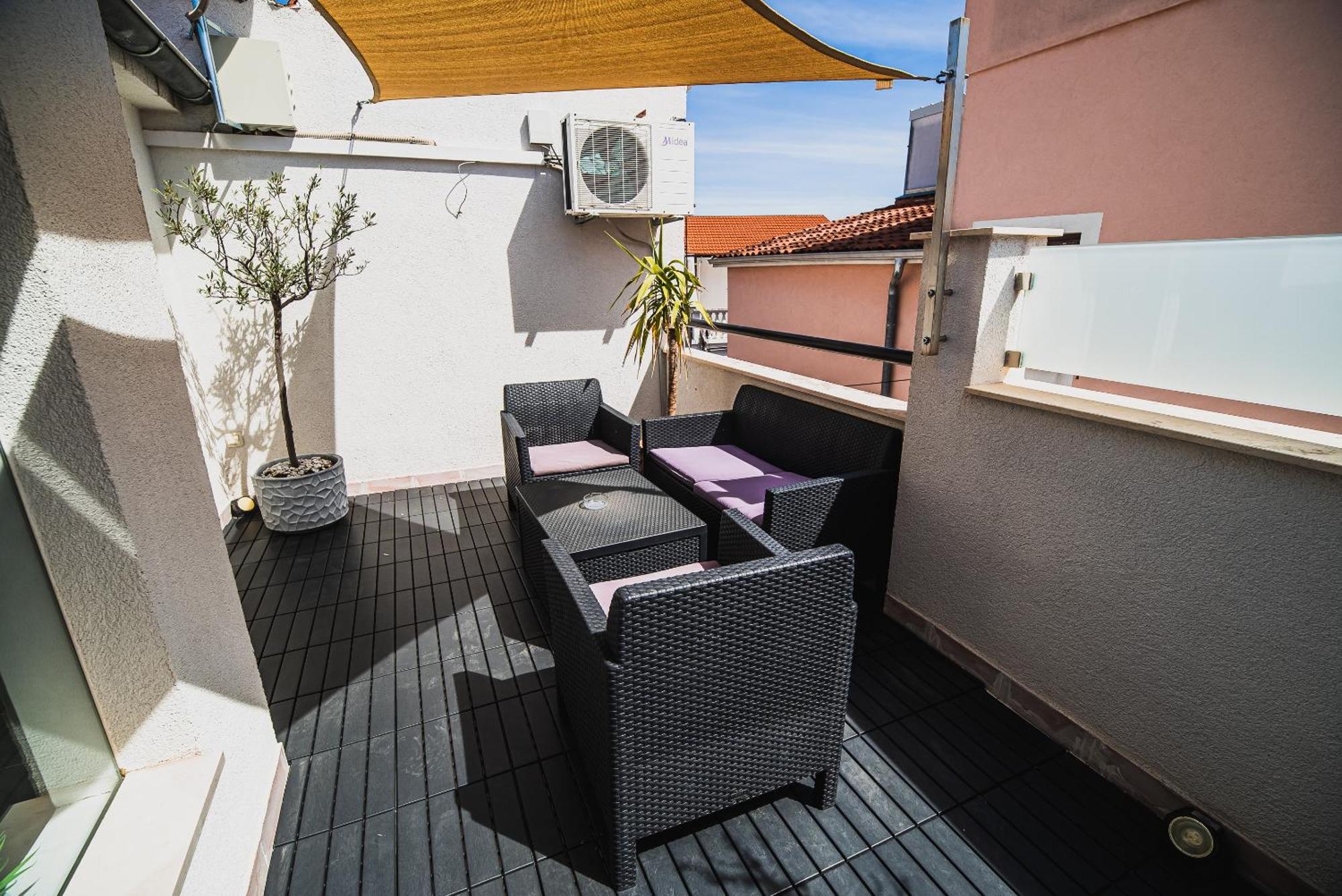 Downtown Park Apartments With Balcony Vodice Rum bild
