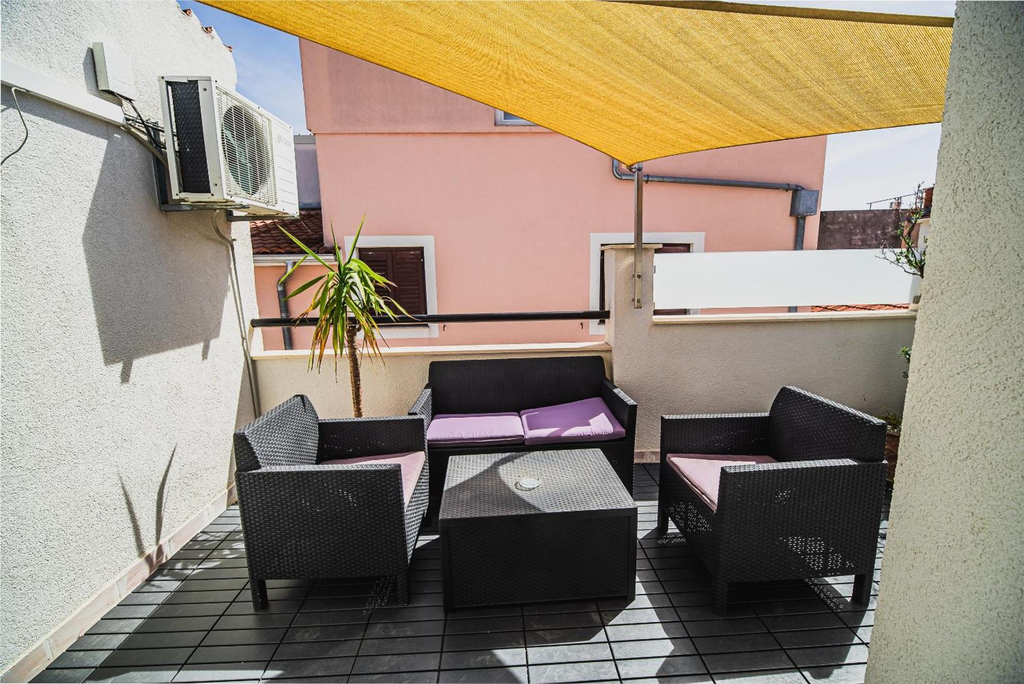 Downtown Park Apartments With Balcony Vodice Rum bild